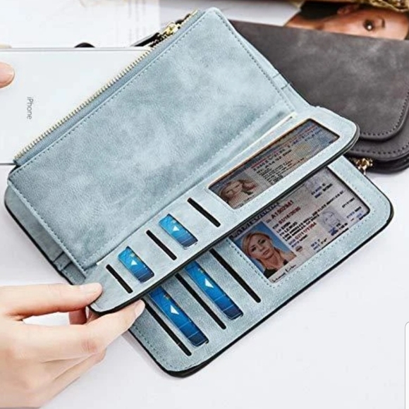 Forever 21 Handbags - 5/$40 Forever Turquoise Wallet Multiple Card Slots